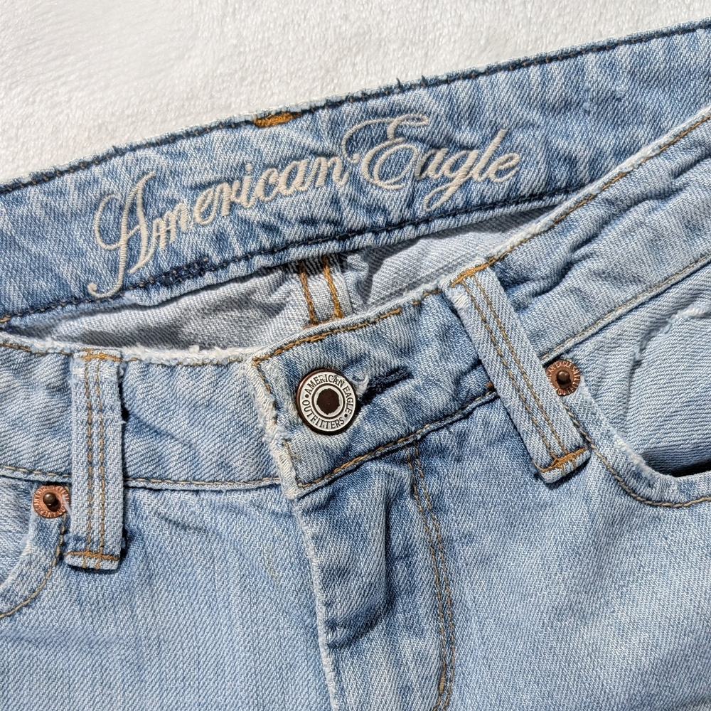 ❤️ American Eagle True Boot Distressed 100% Cotton Size 0 Short Light Wash - Picture 2 of 14